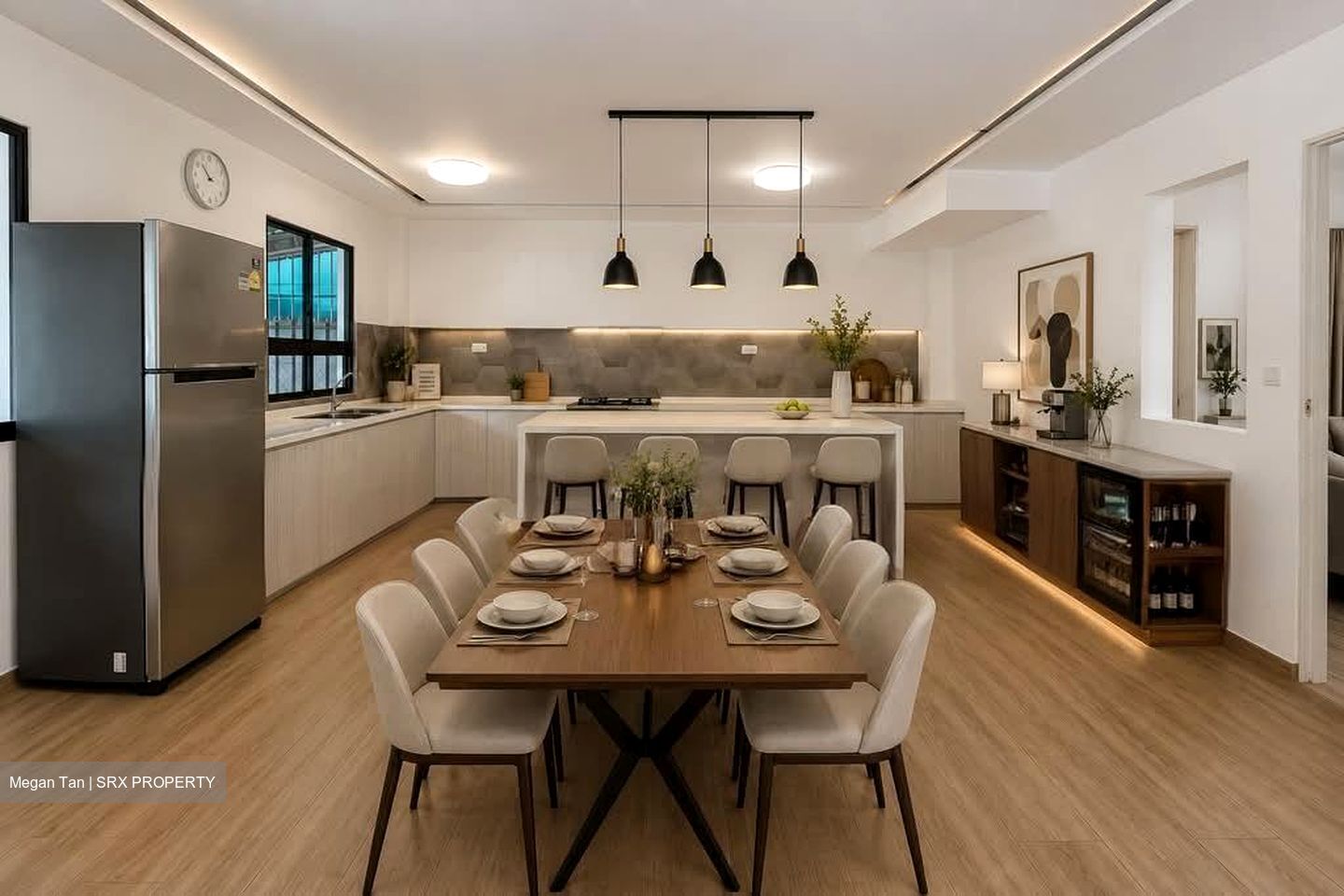 Sims Avenue East (D14), Terrace #566835161